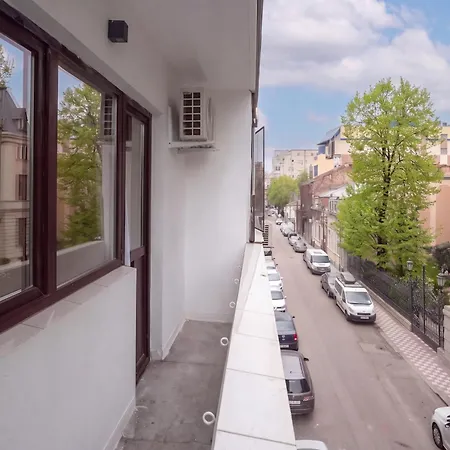 Stylish 2br Gem In The Heart Of Piata Romana *