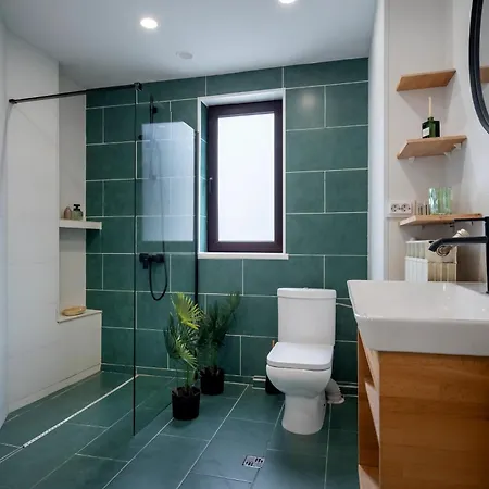 Stylish 2br Gem In The Heart Of Piata Romana * بوخارست