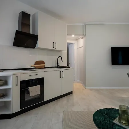 شقة Stylish 2br Gem In The Heart Of Piata Romana *