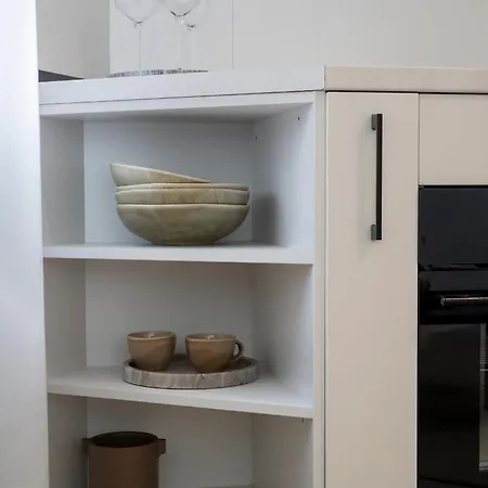 Stylish 2br Gem In The Heart Of Piata Romana شقة بوخارست