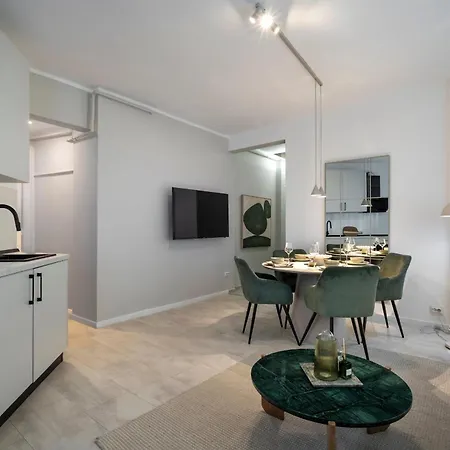 Stylish 2br Gem In The Heart Of Piata Romana * بوخارست