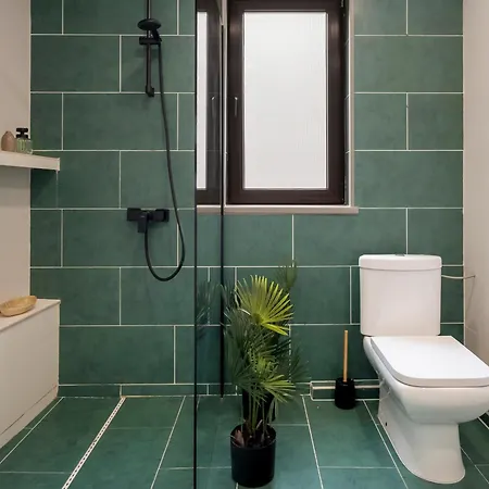 Stylish 2br Gem In The Heart Of Piata Romana شقة *