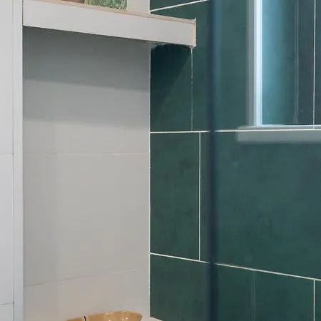 Stylish 2br Gem In The Heart Of Piata Romana
