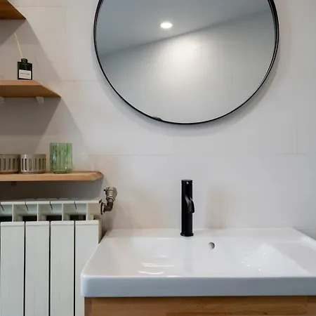 شقة Stylish 2br Gem In The Heart Of Piata Romana *